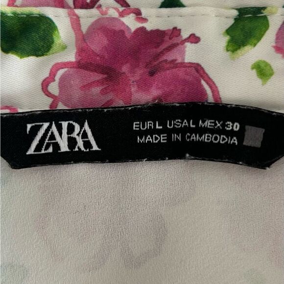Zara Women’s Floral White with Vibrant Pink Button Down Top Blouse Size Large - Picture 4 of 15